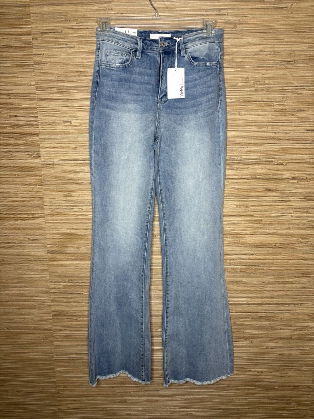 NWT Vervet Women’s Selena High Rise Comfort Stretch Bootcut Jeans 34” Sz 28